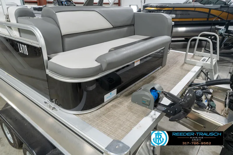 Slide: The Image of Avalon 2180 Vent CR 2023 - 51