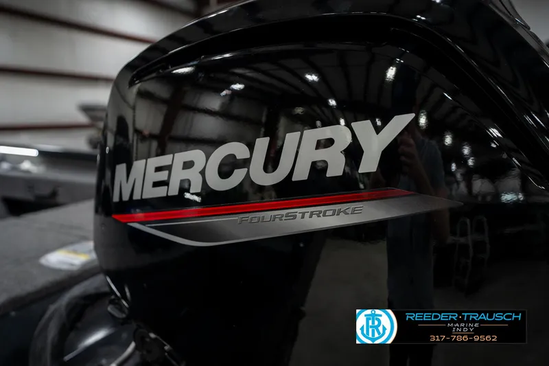 Slide: The Image of Mercury FourStroke engine on 2026 Lund 1775 Adventure SS boat at Reeder-Trausch Marine. - 44