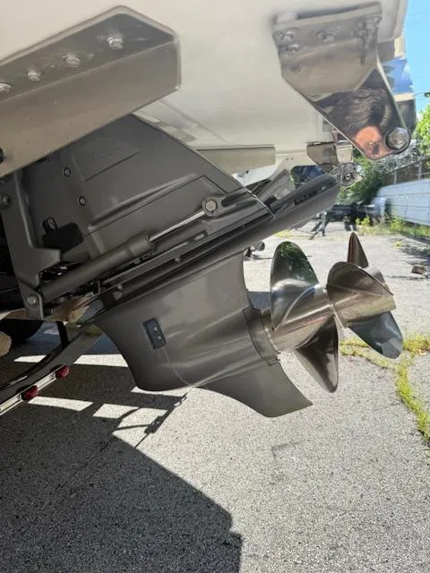 Slide: The Image of 2020 Cobalt CS23 boat propeller and stern drive in sunlight. - 29