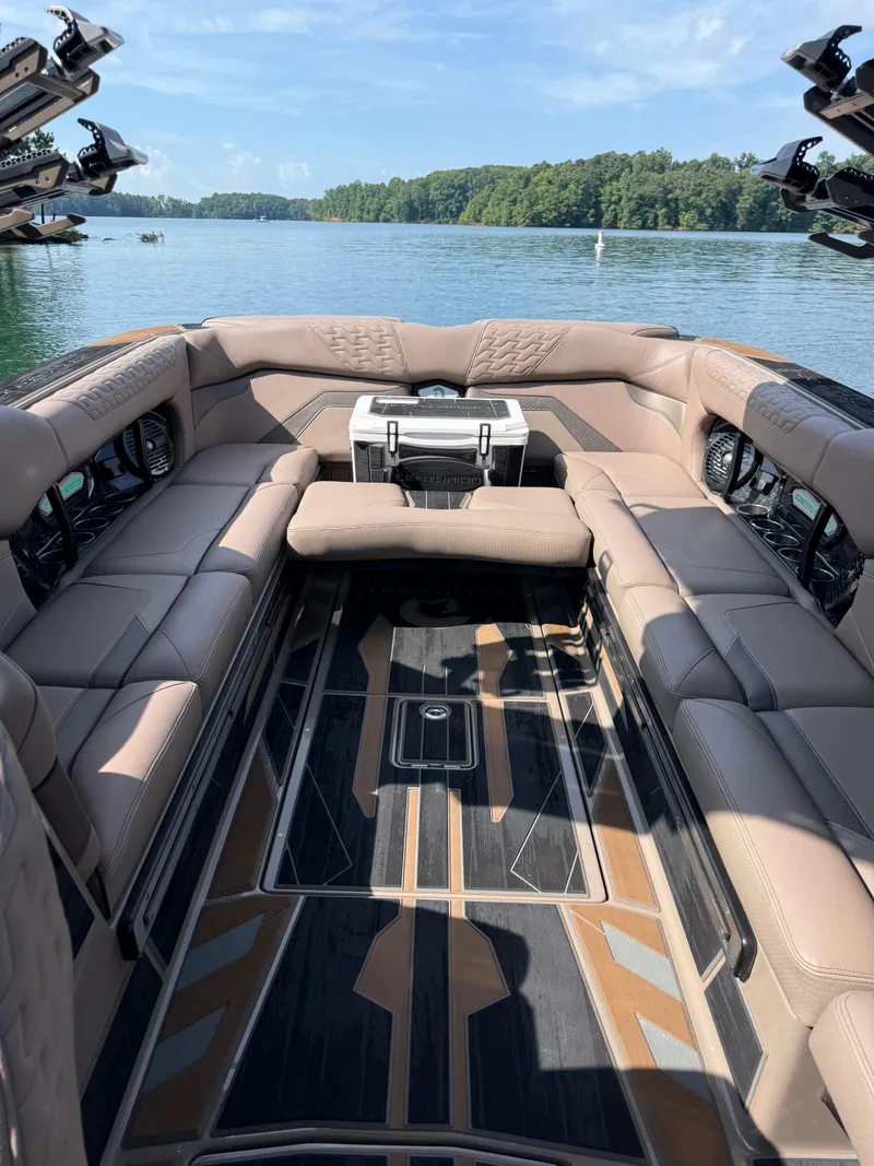 Slide: The Image of Centurion Ri265 2025 - 9