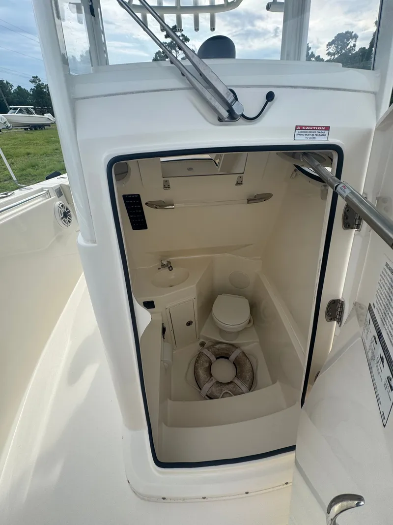 Slide: The Image of Cobia 280 Center Console 2020 - 16