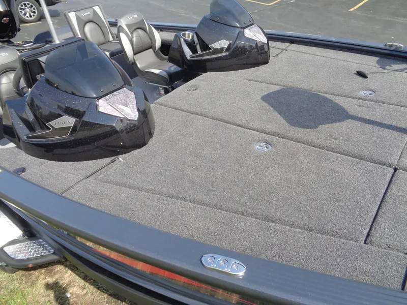 Slide: The Image of 2025 Lund 1875 Pro-V Bass XS boat with spacious deck and sleek design. - 14