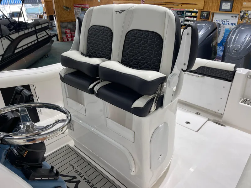 Slide: The Image of Tidewater 256CC 2025 - 21