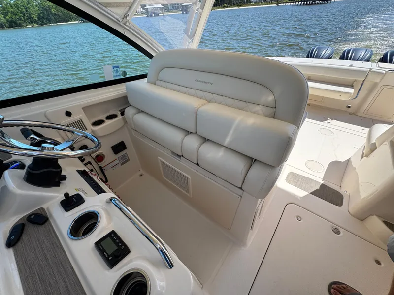 Slide: The Image of Grady-White Freedom 375 2021 - 75