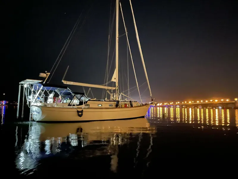 Slide: The Image of Island Packet 45 1999 - 60