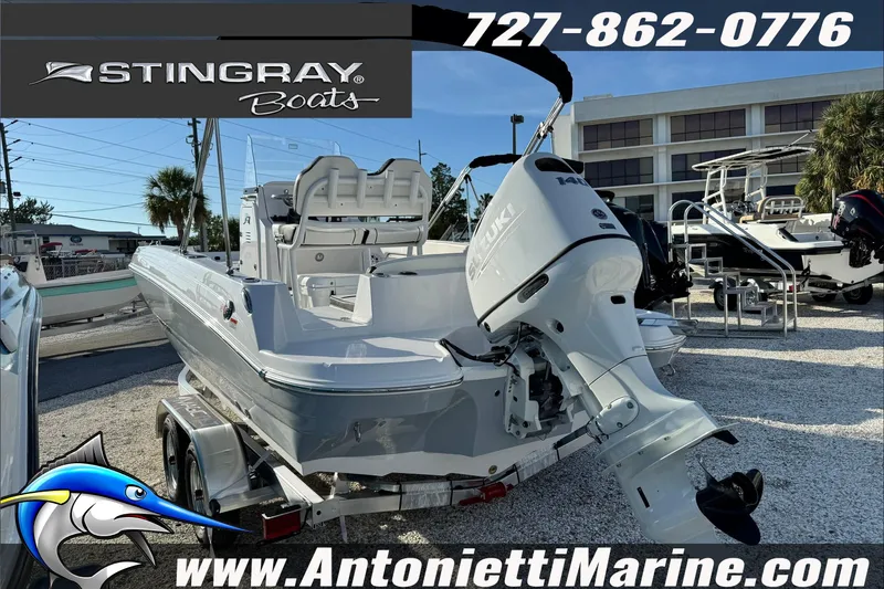 Slide: The Image of 2026 Stingray 206 CC boat with Suzuki engine on display at Antonietti Marine. - 3