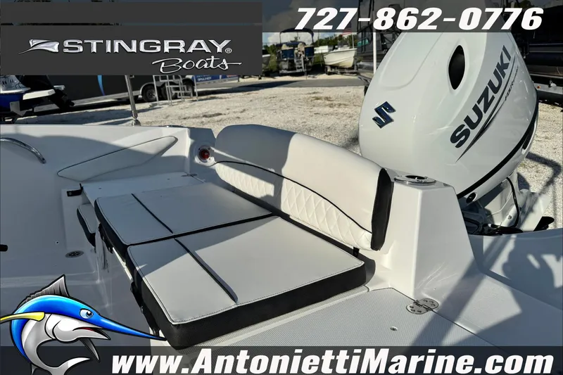 Slide: The Image of 2026 Stingray 206 CC boat with Suzuki engine at Antonietti Marine. - 37