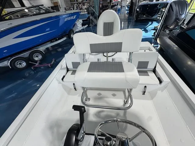 Slide: The Image of G3 Bay 21 GX 2025 - 10