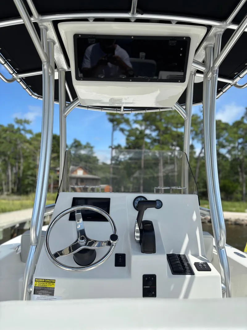 Slide: The Image of Defiance Catalina 210 2024 - 1