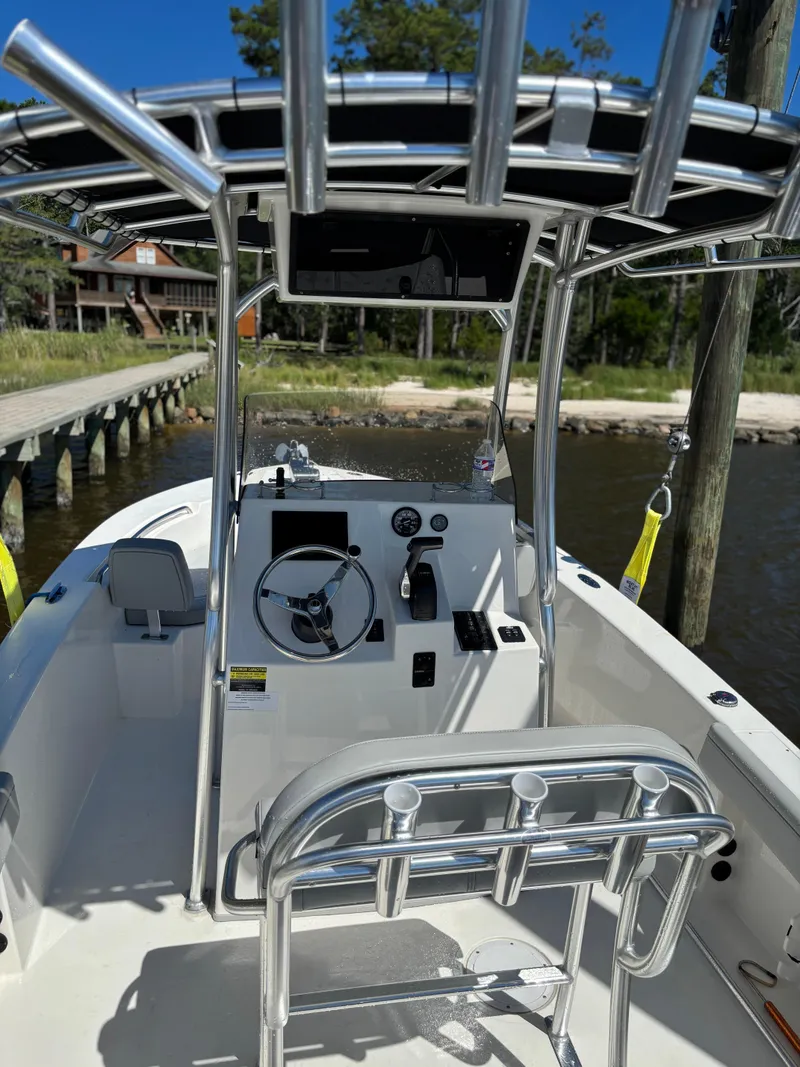 Slide: The Image of Defiance Catalina 210 2024 - 4