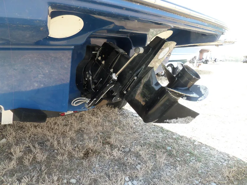 Slide: The Image of 2017 Bayliner VR6 Bowrider I/O boat stern and propeller detail. - 4