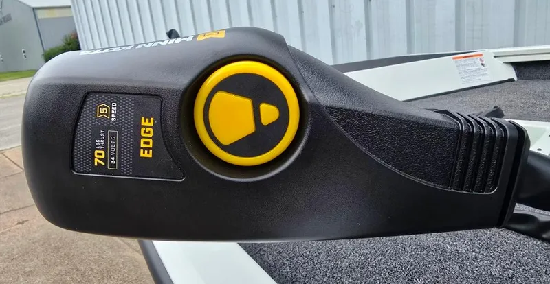 Slide: The Image of Minn Kota Edge 24V 70 lb thrust trolling motor - 4