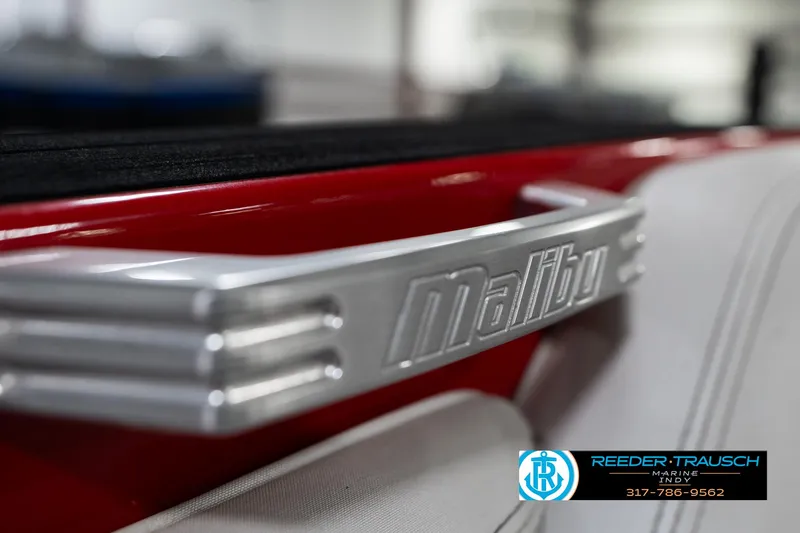 Slide: The Image of Malibu Wakesetter 25 LSV 2017 - 53