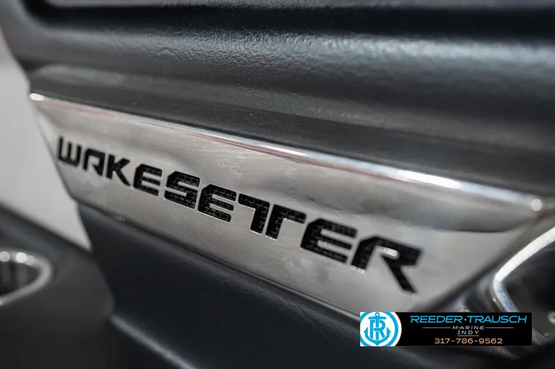 Slide: The Image of Malibu Wakesetter 25 LSV 2017 - 55