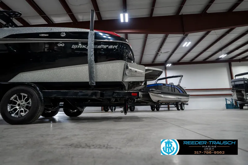 Slide: The Image of Malibu Wakesetter 25 LSV 2017 - 66