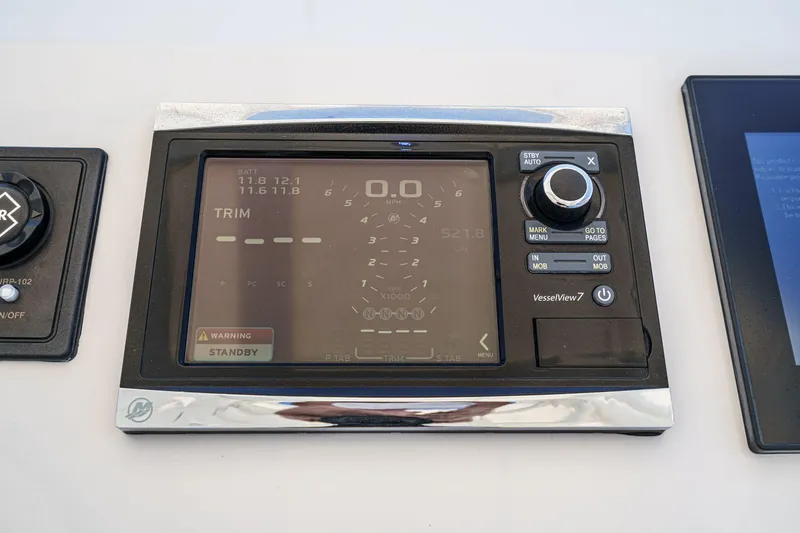 Slide: The Image of Boston Whaler 420 Outrage 2017 - 57