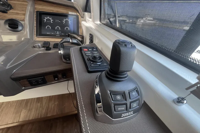 Slide: The Image of Cruisers 45 Cantius 2015 - 22