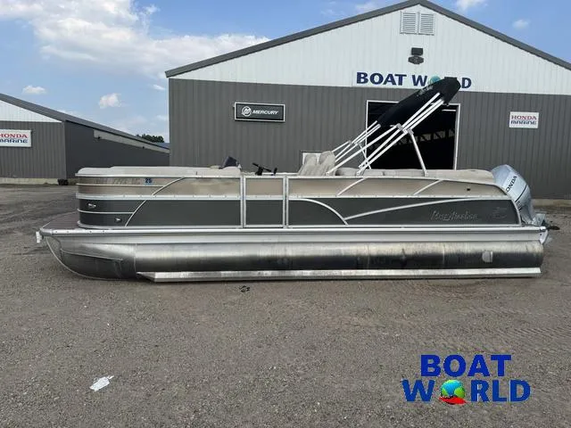 Slide: The Image of Misty Harbor SU 2385 Pontoon 2014 - 27