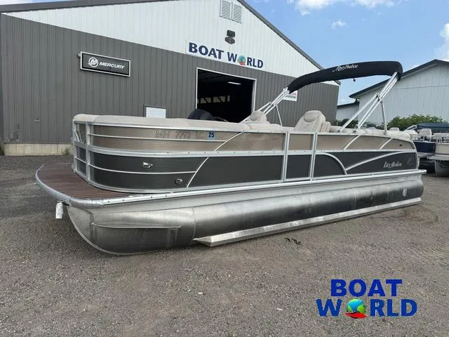 Slide: The Image of Misty Harbor SU 2385 Pontoon 2014 - 44