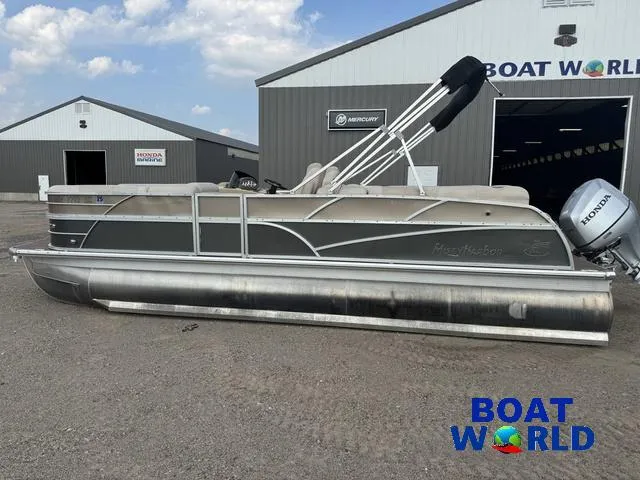 Slide: The Image of Misty Harbor SU 2385 Pontoon 2014 - 46