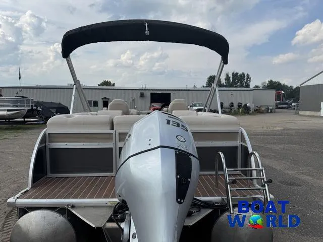 Slide: The Image of Misty Harbor SU 2385 Pontoon 2014 - 47