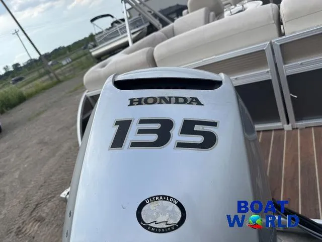 Slide: The Image of Misty Harbor SU 2385 Pontoon 2014 - 55