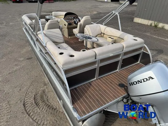 Slide: The Image of Misty Harbor SU 2385 Pontoon 2014 - 7