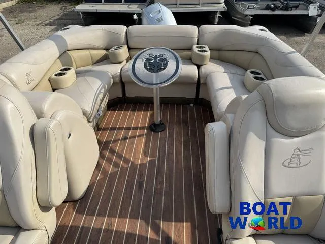 Slide: The Image of Misty Harbor SU 2385 Pontoon 2014 - 8