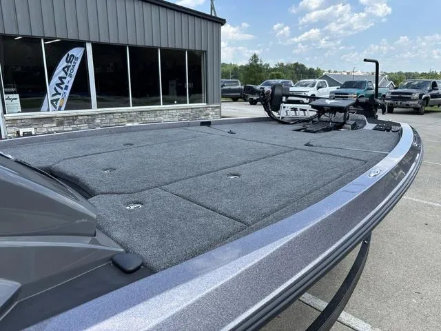 Slide: The Image of Ikon LXE21 2026 - 5