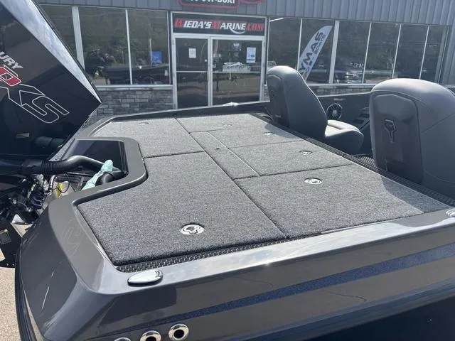 Slide: The Image of Ikon VLX20 2026 - 4