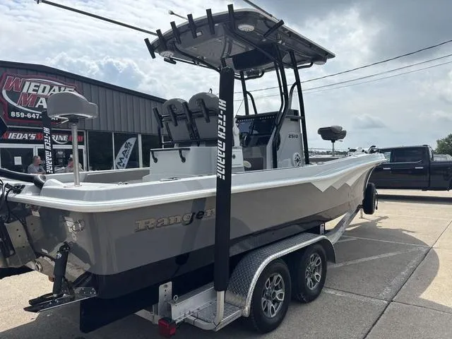 Slide: The Image of Ranger 2510 Bay 2023 - 4