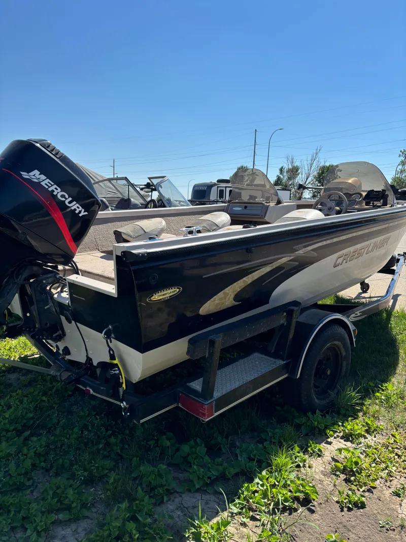 Slide: The Image of Crestliner 1700 Superhawk 2000 - 4