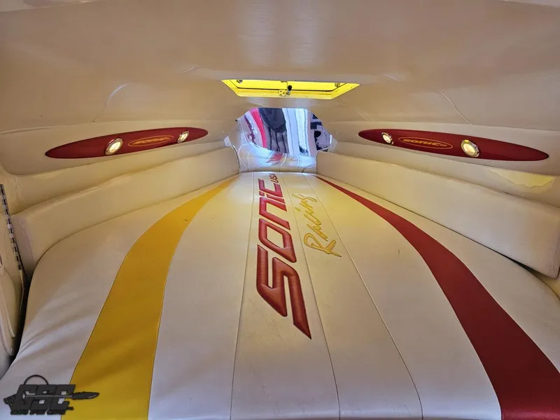 Slide: The Image of Sonic Usa Inc 45SS 2004 - 86