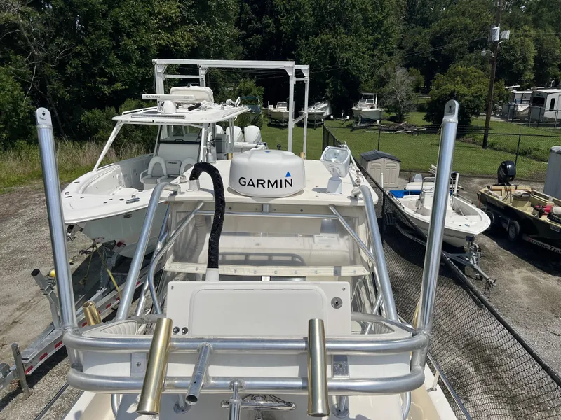 Slide: The Image of World Cat 266 SC 2002 - 18