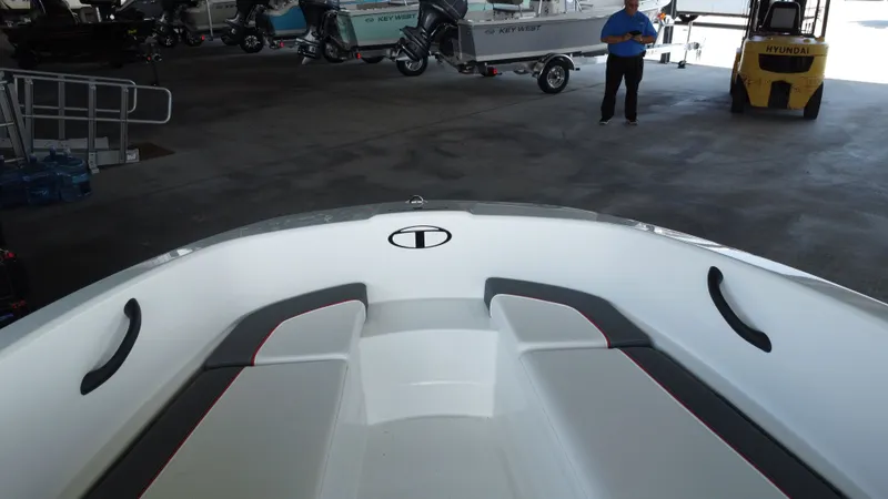 Slide: The Image of Tahoe T16 2025 - 18