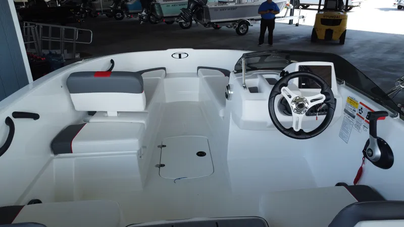 Slide: The Image of Tahoe T16 2025 - 8