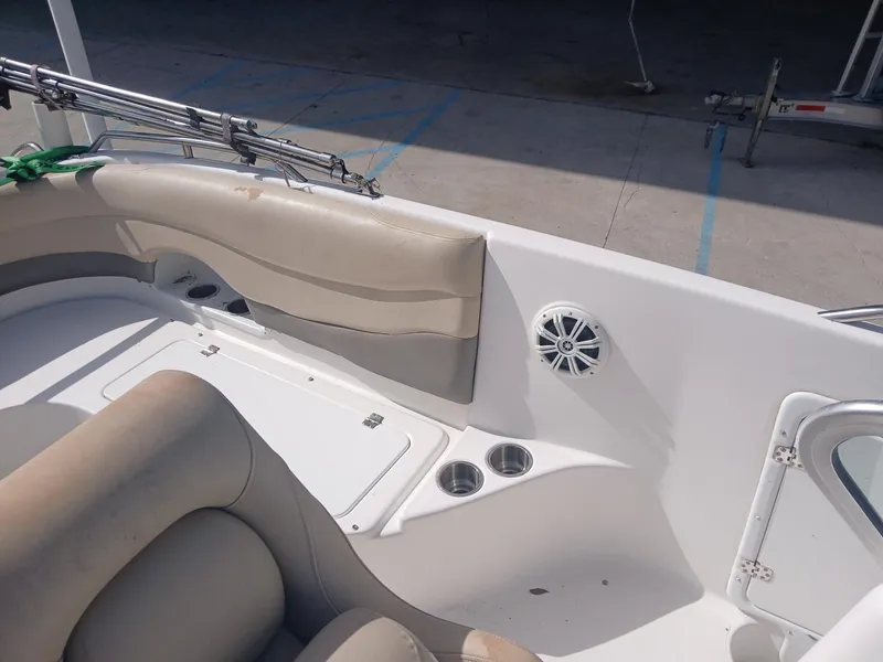 Slide: The Image of Hurricane 2700 2012 - 17