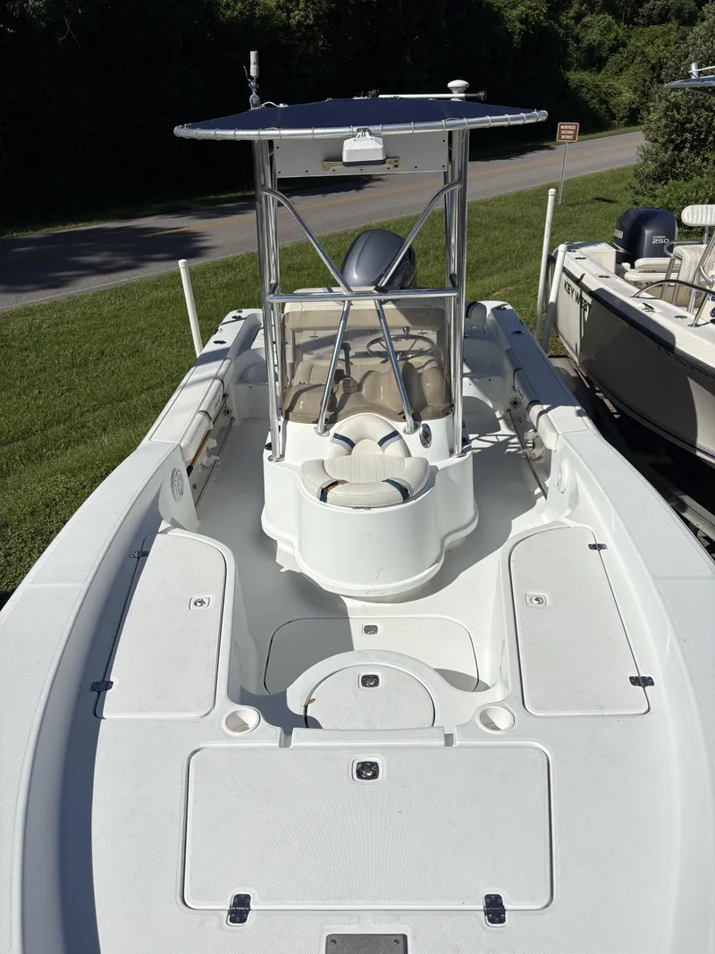 Slide: The Image of Polar 2310 Bay 2005 - 8