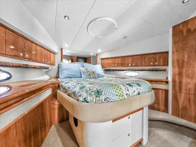 Slide: The Image of Neptunus 56 Flybridge 2004 - 50