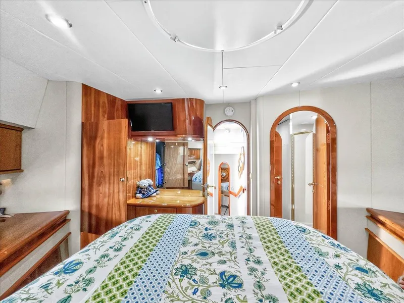 Slide: The Image of Neptunus 56 Flybridge 2004 - 52