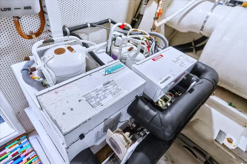 Slide: The Image of Neptunus 56 Flybridge 2004 - 67