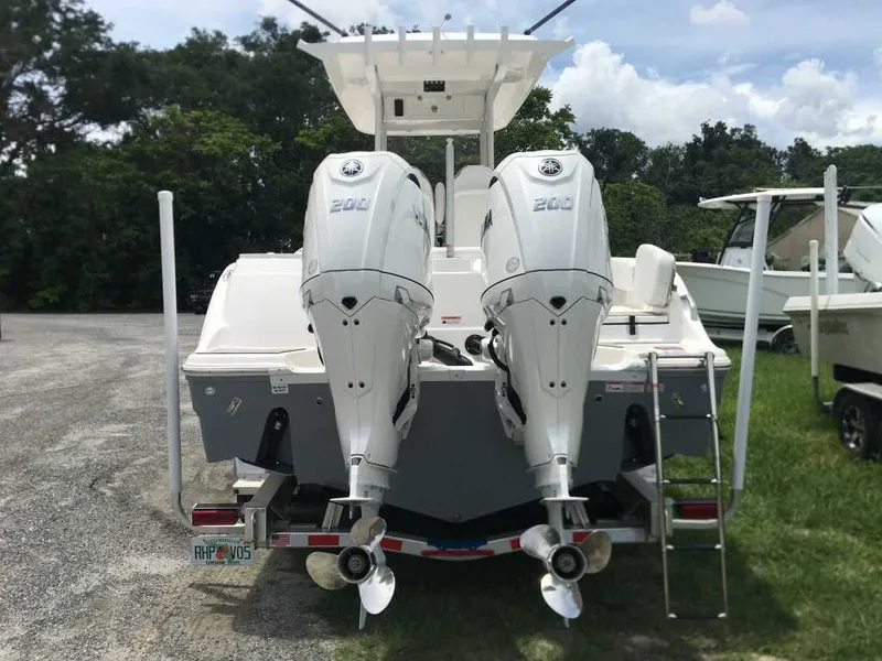 Slide: The Image of Sea Fox 268 Commander 2024 - 4