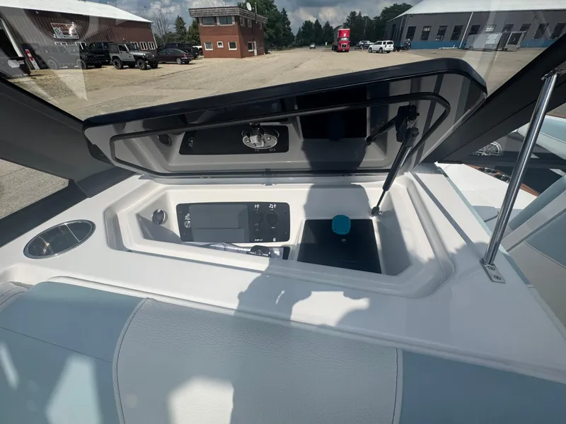 Slide: The Image of Nautique Super Air Nautique GS22 2026 - 26