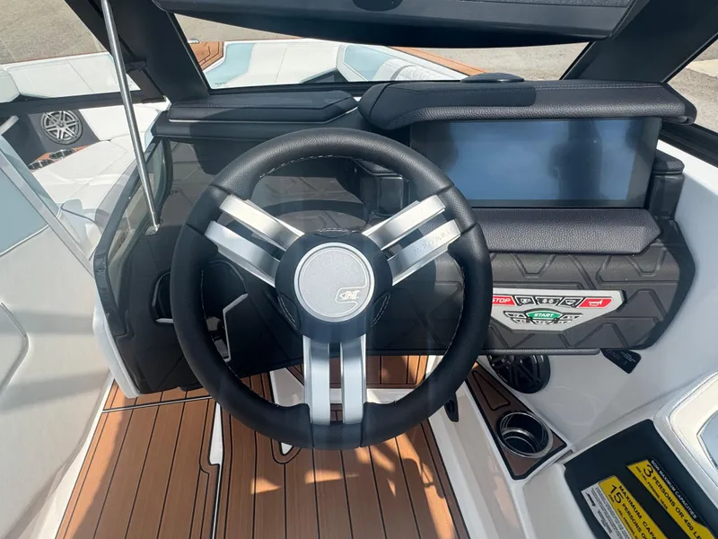 Slide: The Image of Nautique Super Air Nautique GS22 2026 - 28