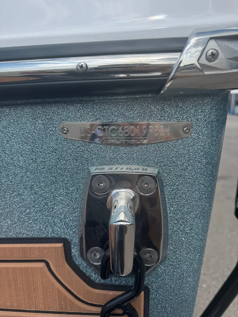 Slide: The Image of Nautique Super Air Nautique GS22 2026 - 33