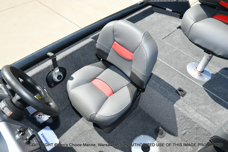 Slide: The Image of Tracker Pro Team 175 Crappie Edition 2026 - 44