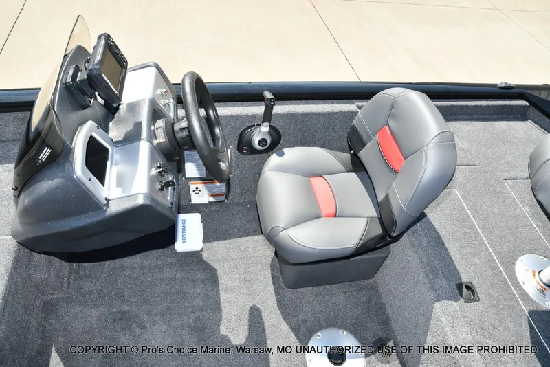 Slide: The Image of Tracker Pro Team 175 Crappie Edition 2026 - 5