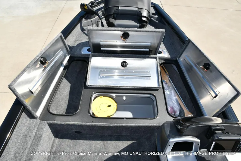 Slide: The Image of Tracker Pro Team 175 Crappie Edition 2026 - 55