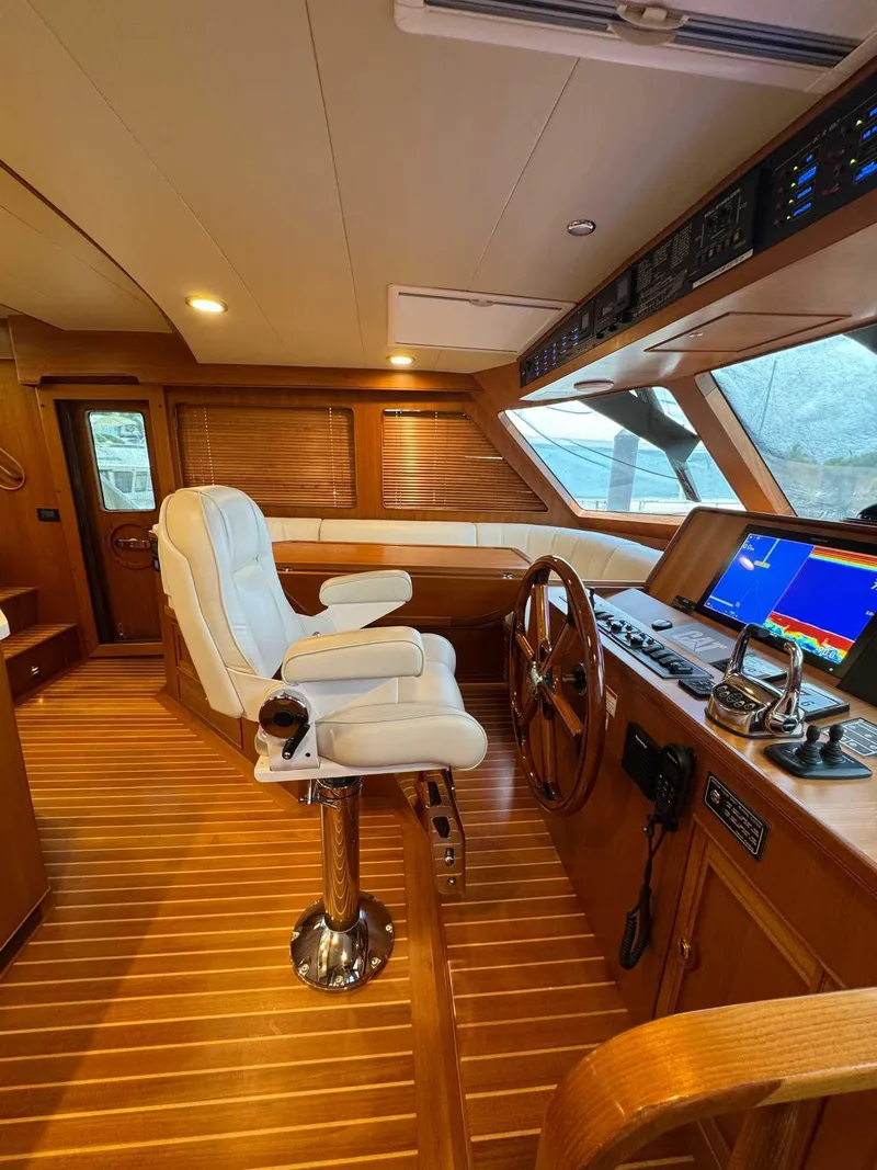 Slide: The Image of Helm Seat - 11