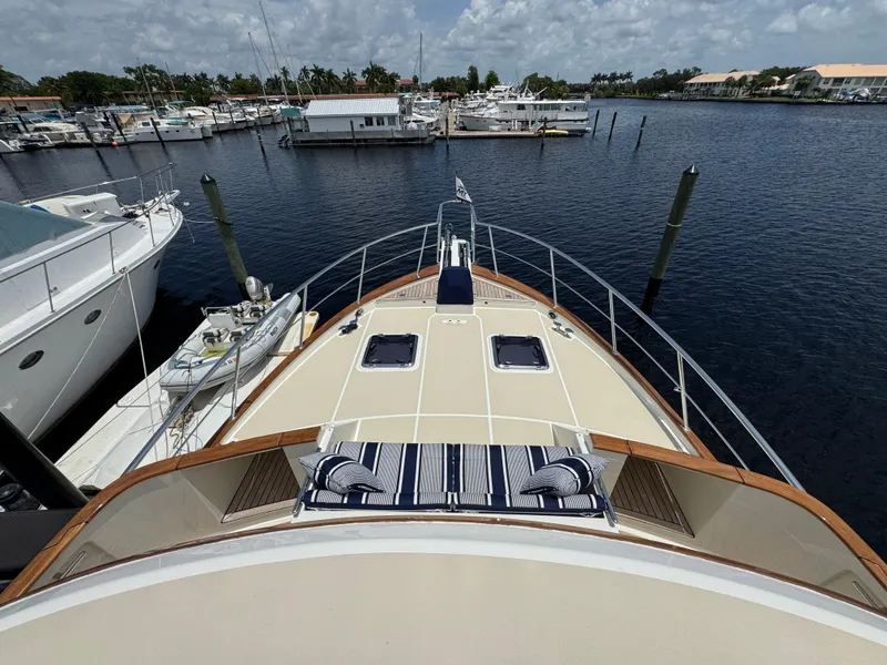 Slide: The Image of Marlow Explorer 58E 2021 - 26